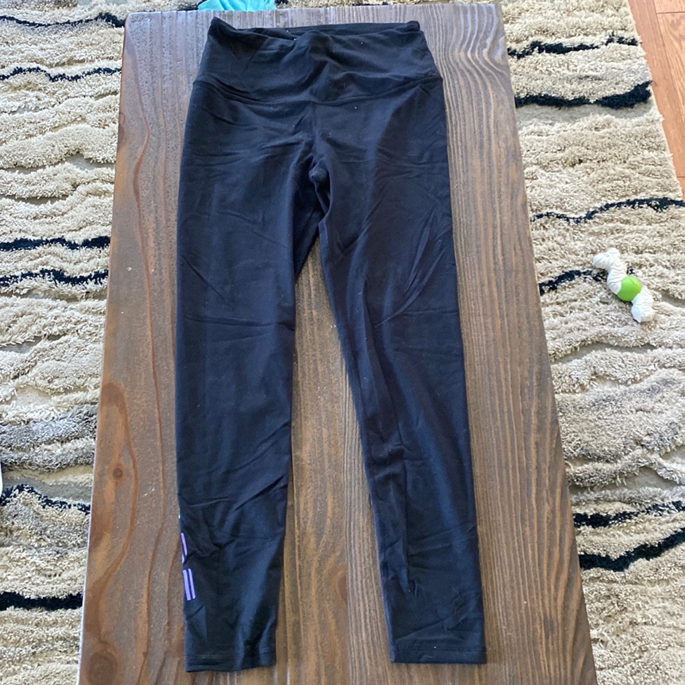 Victoria’s Secret legging